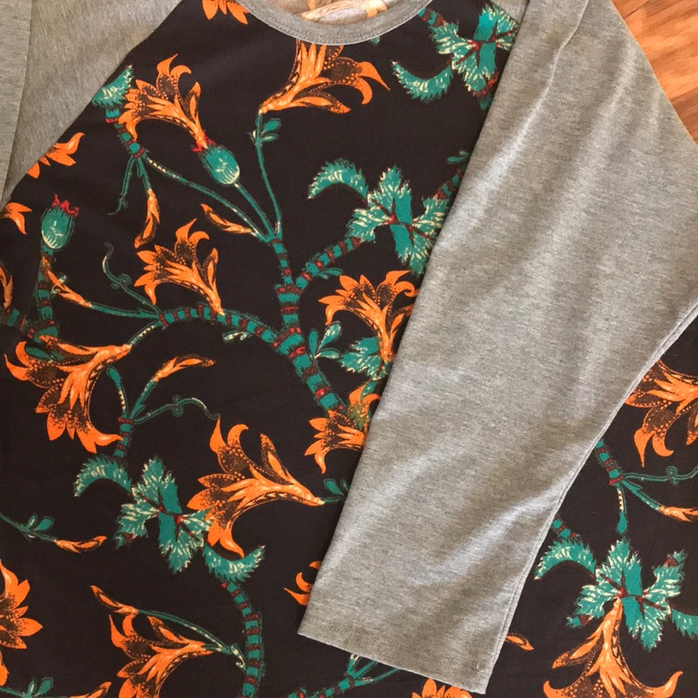 LuLaRoe Randy - Picture 2 of 4